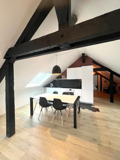 Appartement Spacieux Et Lumineux Proche Du Centre Historique Dol-de-Bretagne Ngoại thất bức ảnh