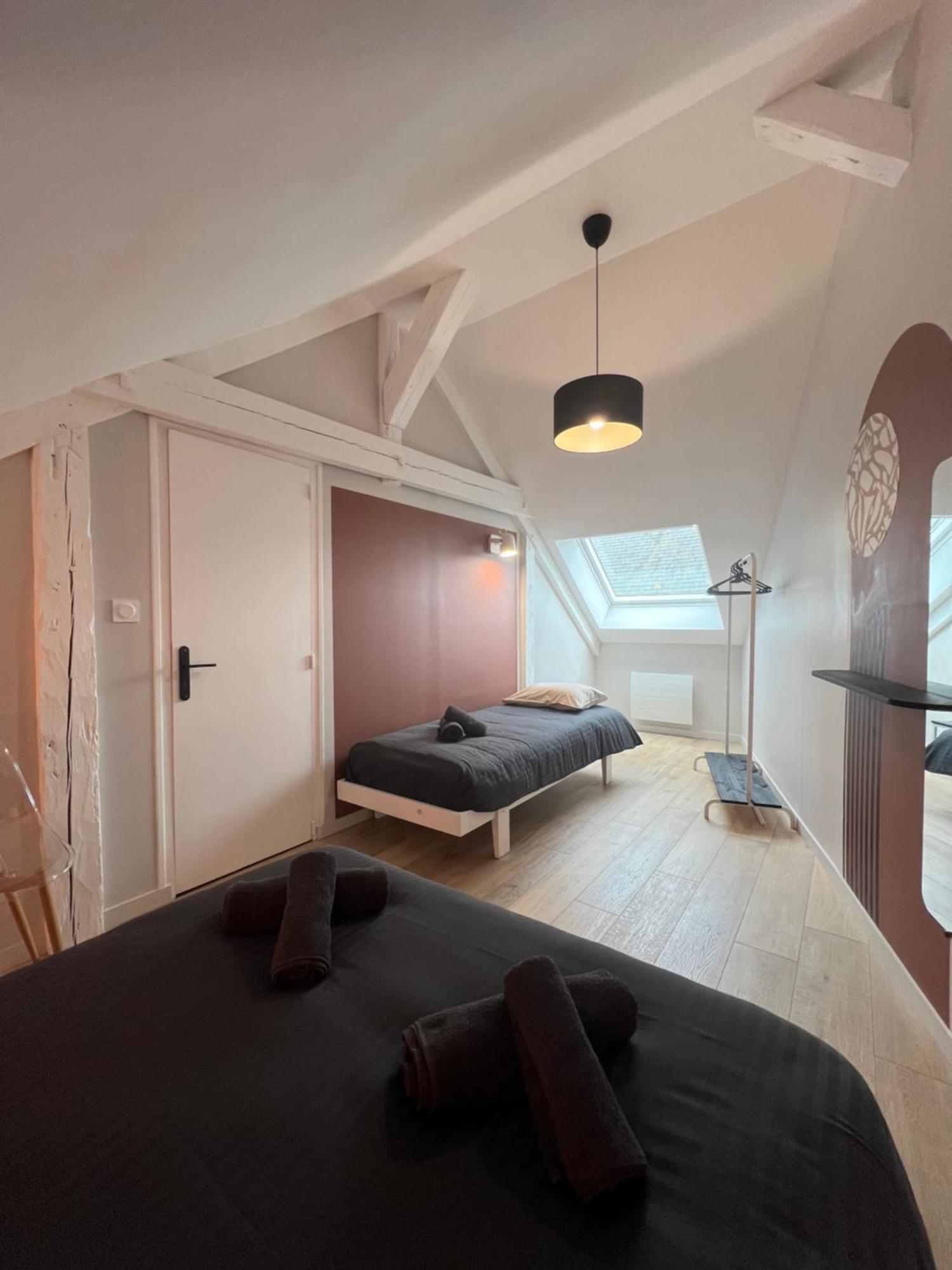 Appartement Spacieux Et Lumineux Proche Du Centre Historique Dol-de-Bretagne Ngoại thất bức ảnh